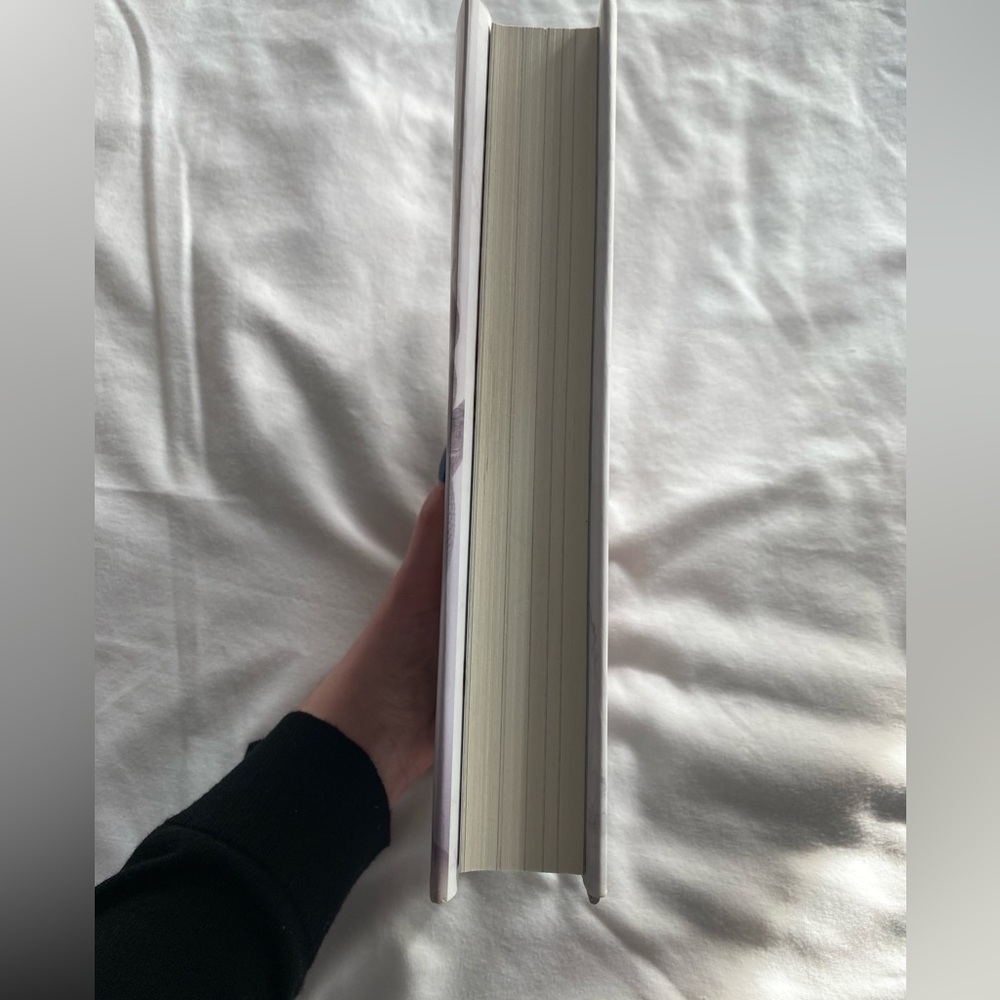 🫧4/$25 YA Books, Lore by Alexandra Bracken - Picture 7 of 8
